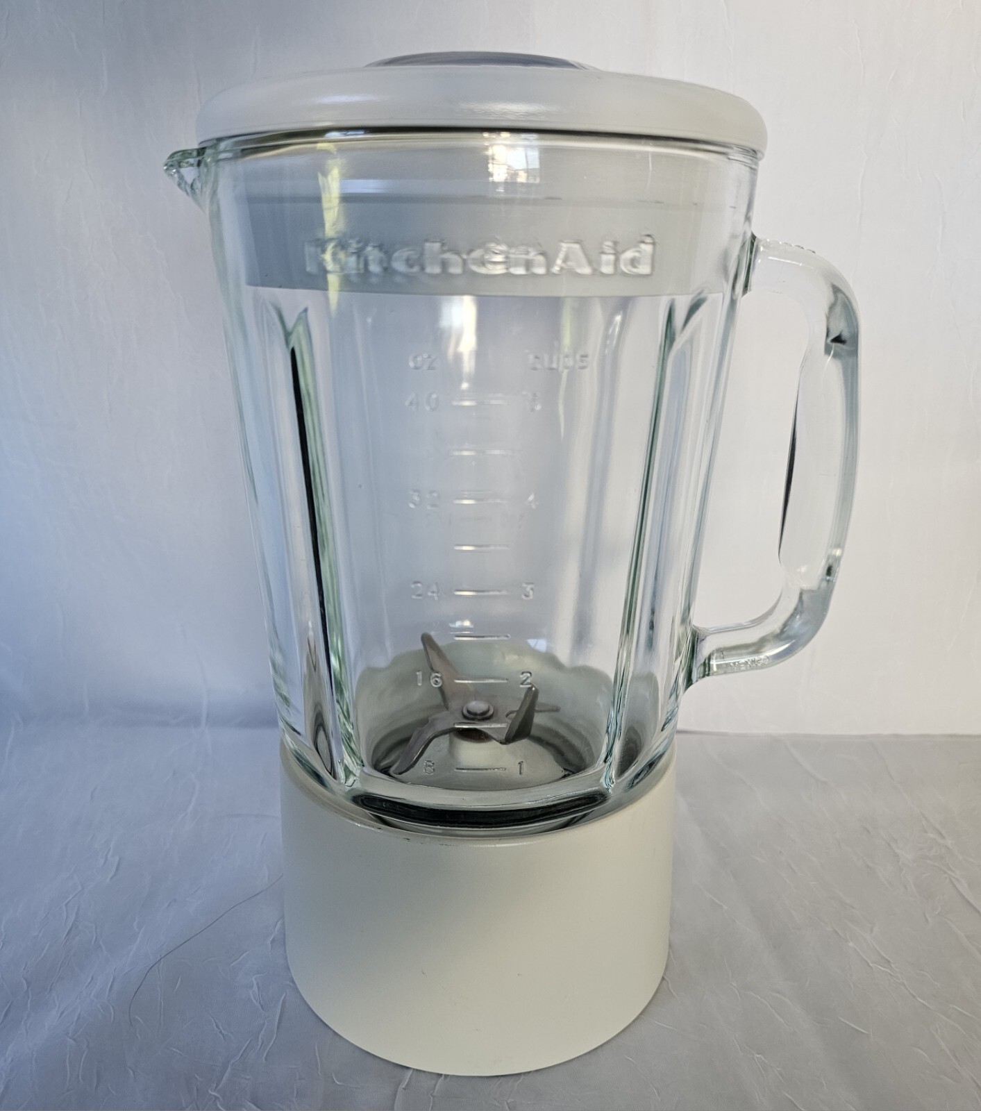 KitchenAid Blender KSB5WH White 40 oz 5 Cup OEM Glass Replacement