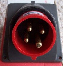 Pass & Seymour PS420B7-S Pin & Sleeve Splashproof Inlet 20A 3PH 480 VOLT