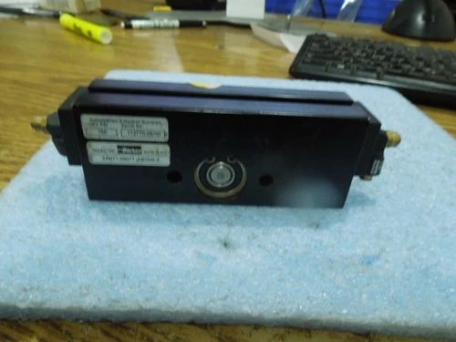Parker Model: XR071-0907T-AB25M-A Rotary Actuator.  Unused Old Stock