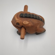 Wooden Croaking Frog Guiro Percussion Instrument Hand-Carved Folk Art Decor Toy