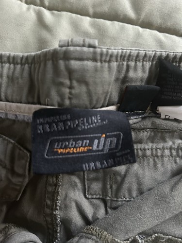 Urban Pipeline Green Cargo Shorts Boys Size 18H - Picture 3 of 4