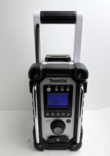 Makita Jobsite Radio XRM02 No Battery Tested