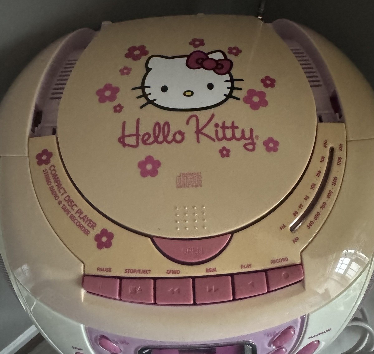 Vintage Hello Kitty CD Boombox Cassette Player AM/FM Radio KT2028A