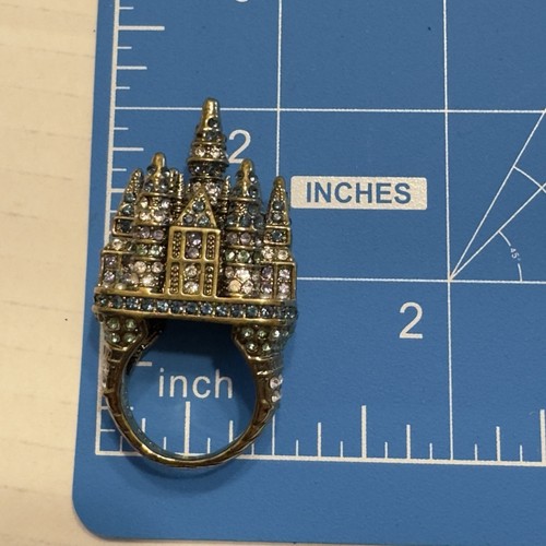 Sz 7.5 Heidi Daus Enchanted Castle Pavé Crystal Ring Disney Whimsical Statement - Picture 14 of 14