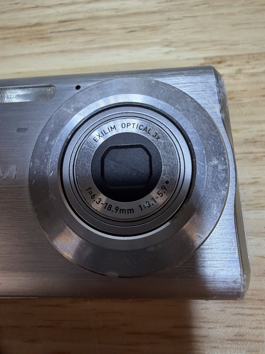 Casio Exilim EX-Z60 Digital Camera 6 Megapixel Silver UNTESTED For