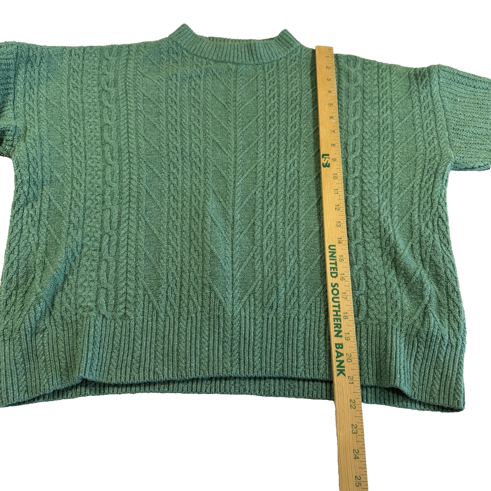 Amazon Essentials Boxy Cropped Cable Knit Womens … - image 3