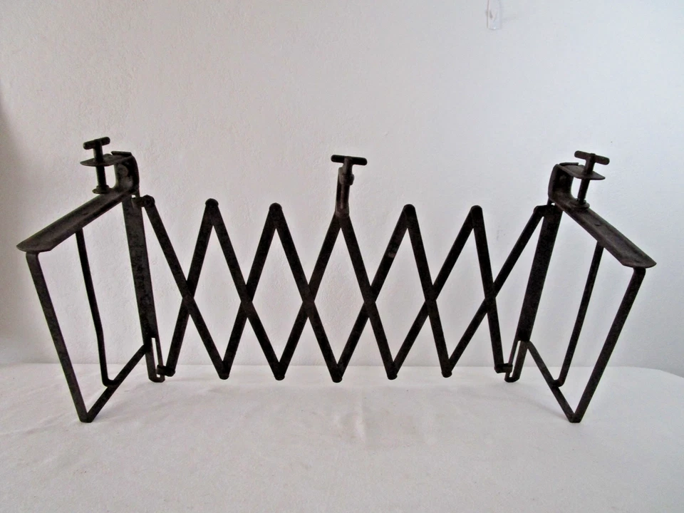 Portaequipajes extensible vintage para estribo modelo T A Ford Buick Studabaker Foto 3 de 4