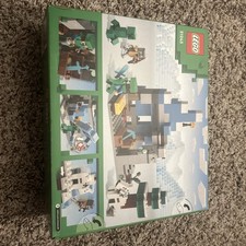 LEGO Minecraft: The Frozen Peaks (21243)