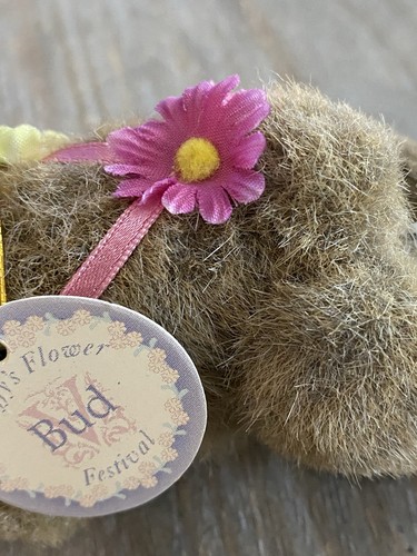 Vintage Muffy Vanderbear Bud Bunny - Picture 13 of 16