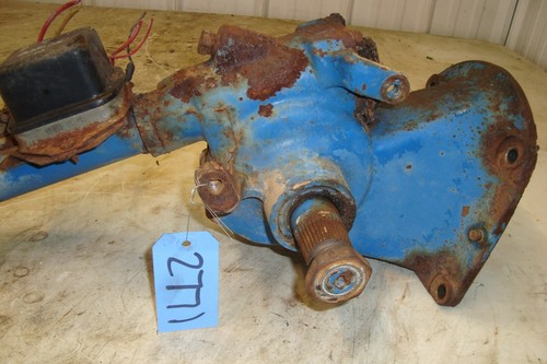1964 Ford 4000 Row Crop Tractor Steering Box 900 - Picture 2 of 9