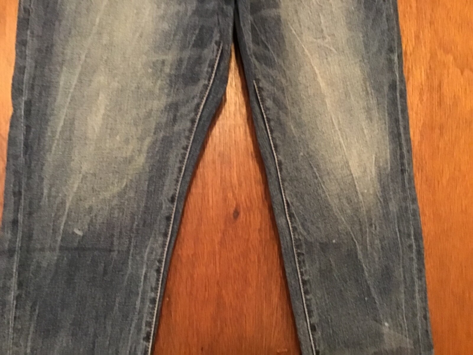 Picture 4 of 10