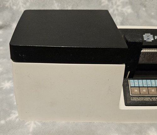 Vintage Pitney Bowes First & Third Class Postage Scale Model No. 4916 - Picture 5 of 9