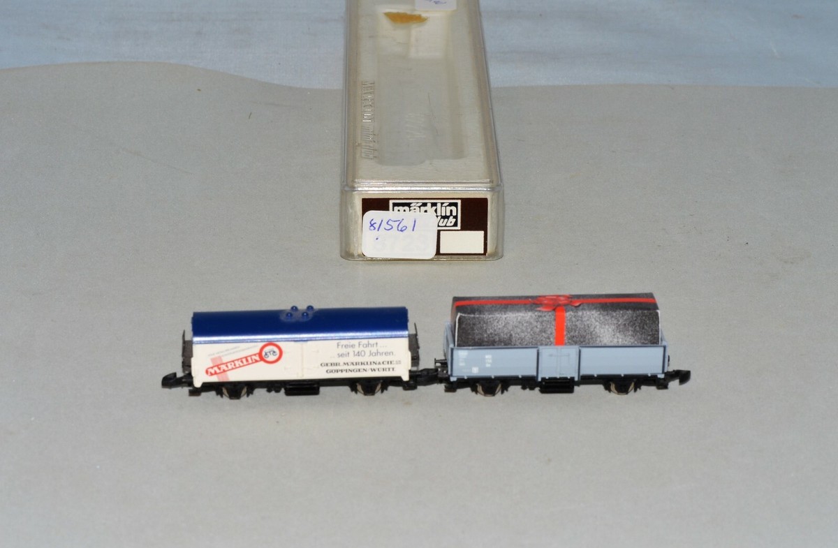 Z Scale Marklin Set of 2 Limited Edition Freight Cars from set