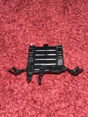 Gi Joe Cobra 1988 Blizzard Weapons: Pistol Uzi Backpack w/Both Handles Attached! - Picture 6 of 15