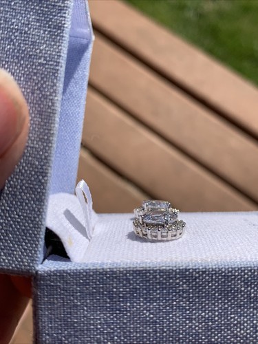 Nuevos con etiquetas Condesa DI CAPRI Plata Esterlina 925 Pendientes Círculo Halo Zirconia Tachón - Imagen 4 de 4
