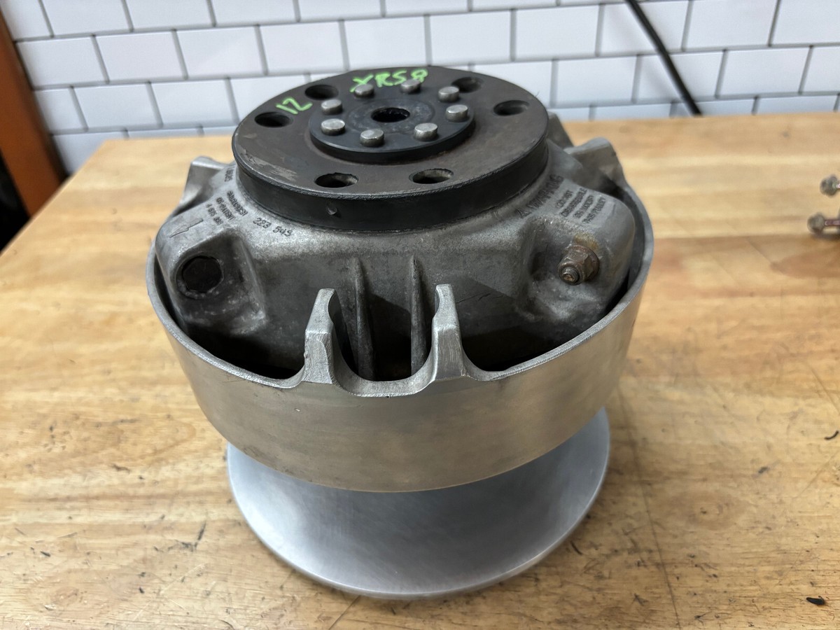 RN8008様 Ski-Doo 800r Etec Primary Clutch Drive Summit Rev 800 R TRA 7 TRA