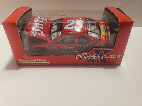 Ken Schrader #25 1995 BUD KING OF BEERS 1/64 ACTION RCCA Hood Open 1/10,080 - Picture 2 of 7