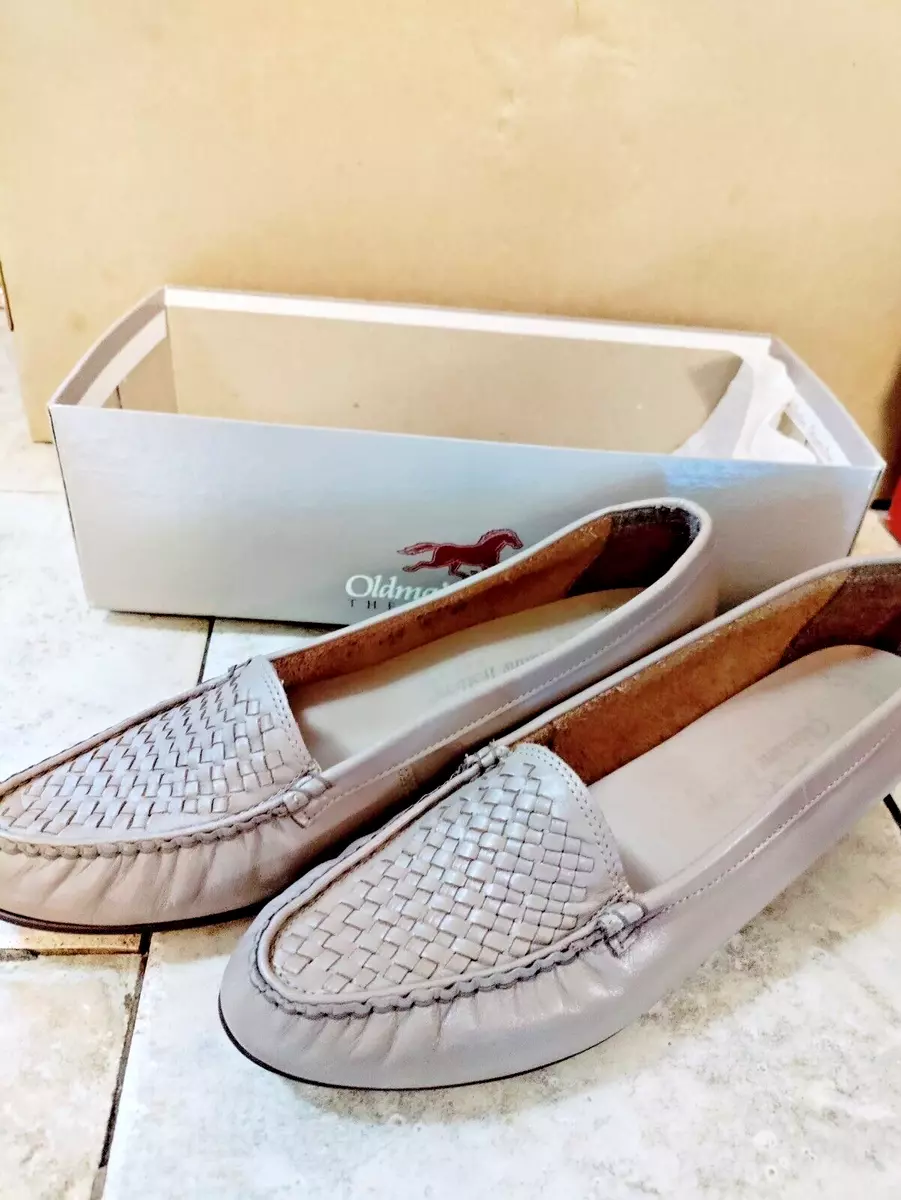 WOMEN SHOES OLDMAINE TROTTERS TAUPE LOAFERS 8S