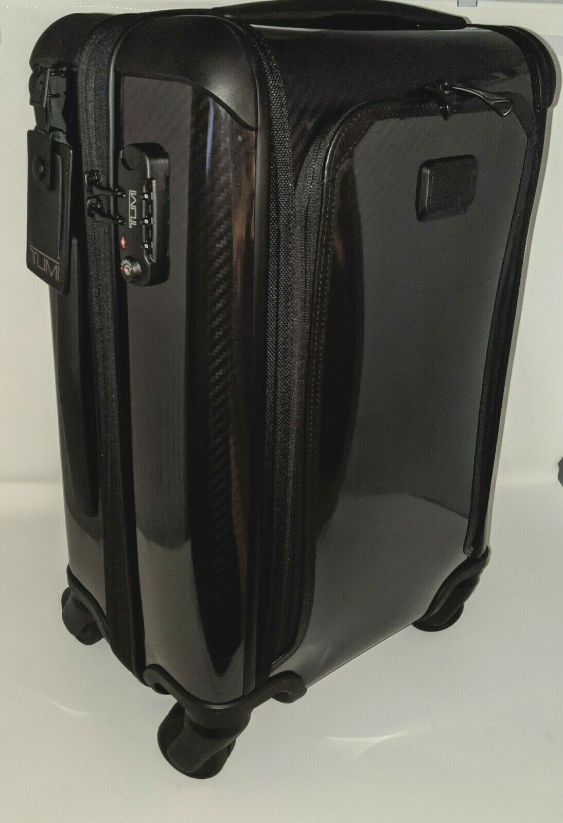 tumi tegra lite max international carry on