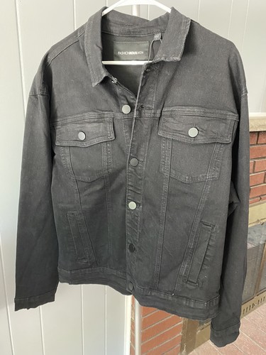 Fashion Nova HERREN Neu mit Etikett Original Rockstar schwarze Jeansjacke BackHit "SEGNET" GR. L - Bild 2 von 10