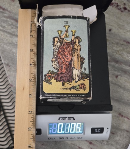 Smith-Waite Borderless Tarot Deck w/ Instruction Manual - Picture 8 of 8