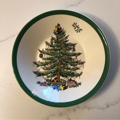 Spode Christmas Tree Managing Director's Special Reproduction 2002 5 1/8" bowls - Picture 2 of 8