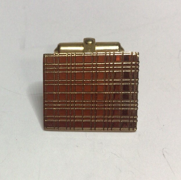 Destino Rectangular Hinged Cufflinks Gold Tone Et… - image 7