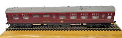 Triang R384A Coach B.R Mk1 Buffet Car in BR Maroon Good Used Condition