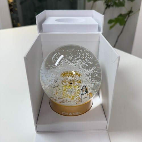 CHANEL 2024 Snow Perfume Globe Ball VIP Gift Limited Edition New FEDEX Shipping - Bild 12 von 15