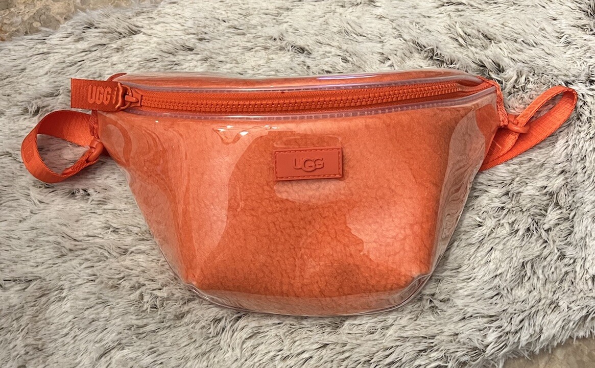 UGG NASHA BELT BAG CLEAR ボディバッグ ウエストポーチ Nasha UGG NASHA BELT BAG CLEAR ボディバッグ ウエストポーチ Nasha