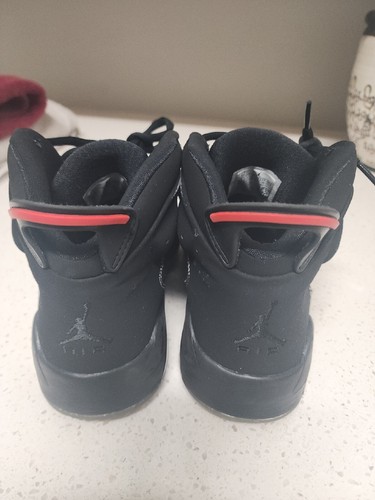 JORDAN 6-17-23/ BLACK/UNIVERSITY-RED/ 5 YOUTH/ DM1159-003 - Picture 3 of 6