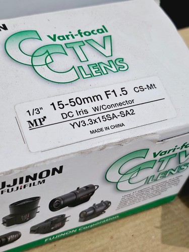 Objectif Verifocal 3MPXL 15-50MM Monture CS 1/3" Iris DC Fujinon YV3.3X15SA-SA2L - Picture 4 of 4
