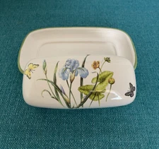 Mikasa Studio Nova Garden Bloom Covered Butter Dish Stoneware Butterfly Flowers