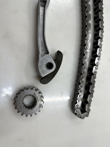 2008 Ski Doo Skidoo Summit 800 163” Chain Case Chaincase Cover Gears Upper Lower - Picture 3 of 8