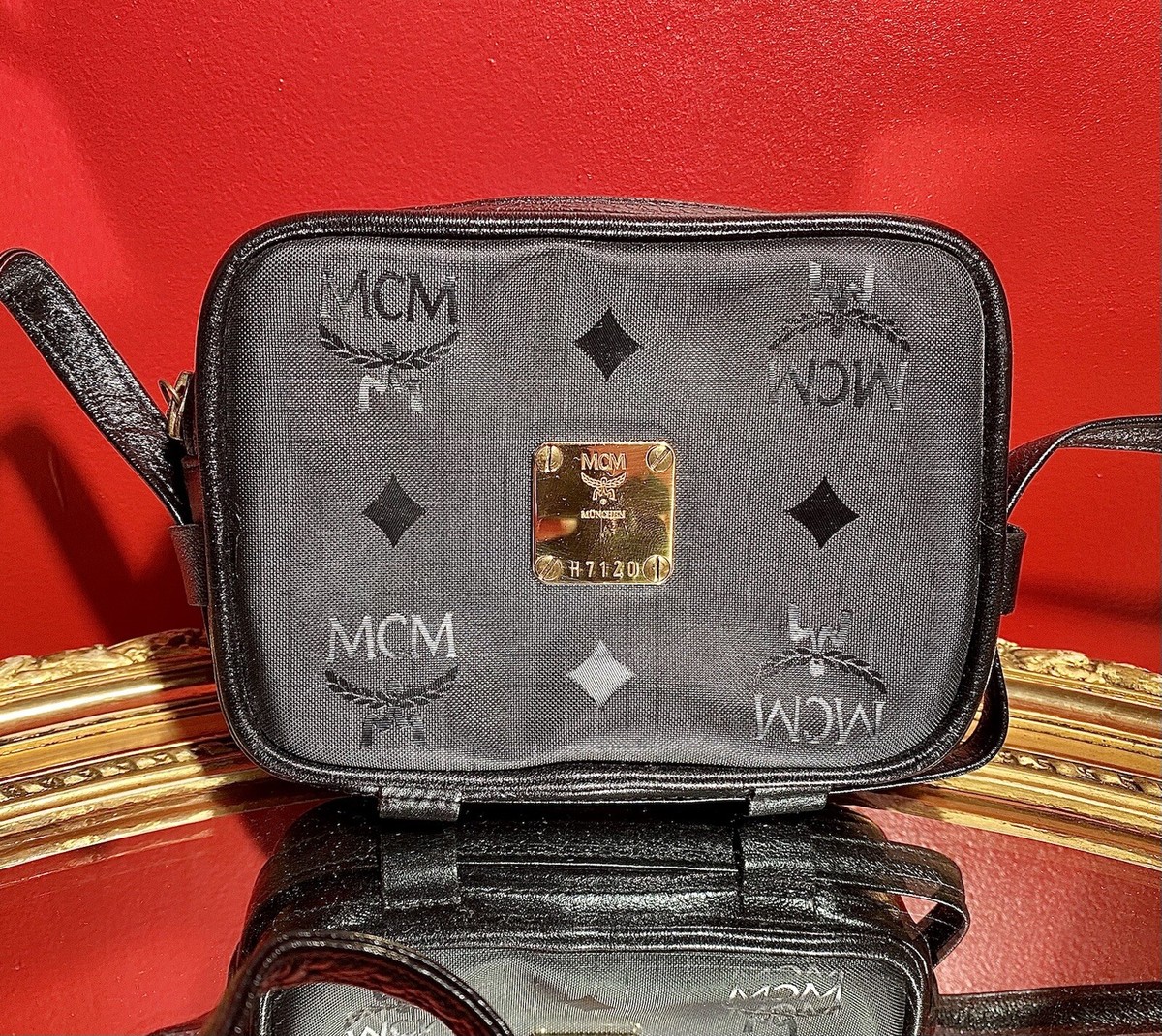 MCM Munchen Pochette à Bandoulière en toile- Sac Vintage Michael