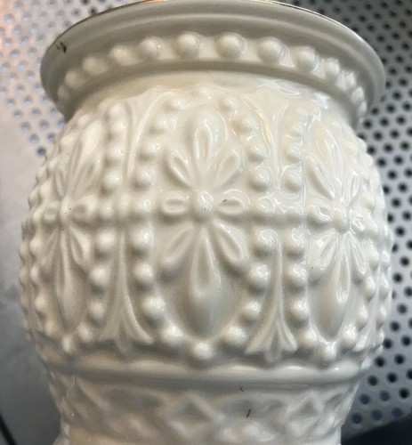 Portavelas votivas con cuentas de té con cuentas de porcelana china Lenox borde de oro 24 K - Imagen 2 de 3