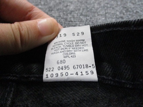 Vintage Levis Jeans Adult 11 Black Denim 950 USA Made Tapered Relaxed 90s Womens - Picture 7 of 10