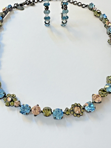 Sorrelli Summer Gold Tone Blue Pale Pink Green Adjustable Necklace Earring Set - Picture 4 of 18