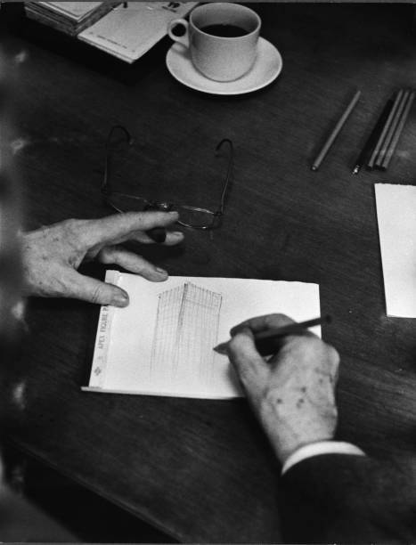Hands Of The Architect Mies Van Der Rohe As He Sketches A Buildin - Old Photo IV10111 Hands Of The Architect Mies Van Der Rohe As He Sketches A Buildin - Old Photo IV10111