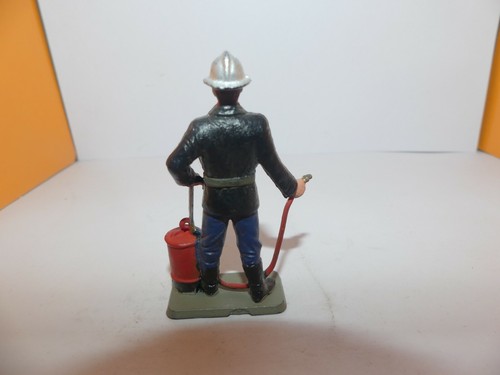 FIGURINE STARLUX SERIE LUXE POMPIER DE PARIS AVEC POMPE - Picture 2 of 5
