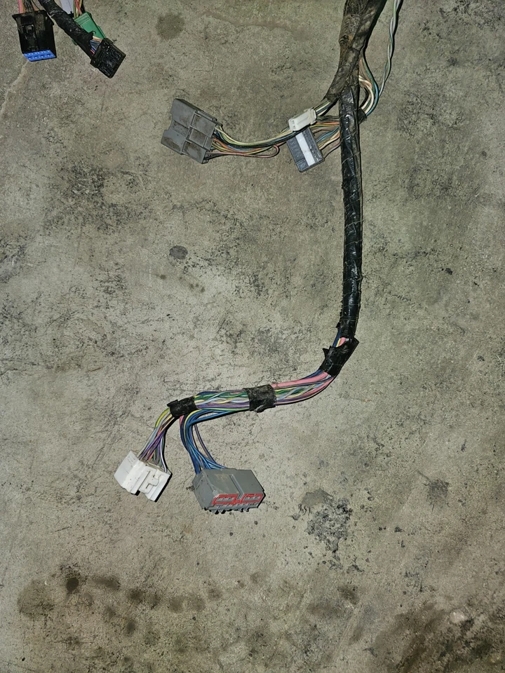 2008 Dodge Ram 2500 3500 6.7L Cummins Dash Wiring Harness 56055800AD Used OEM - Image 2 of 4