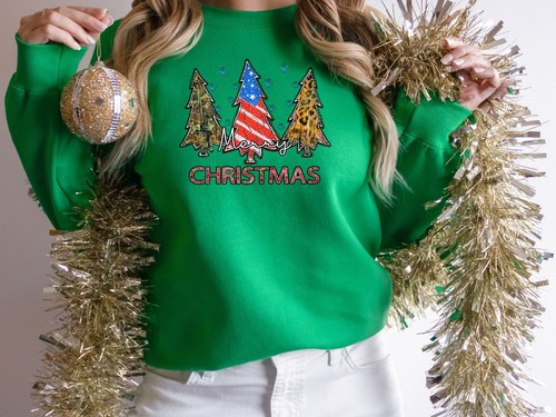 Patriotic Christmas Tree Sweatshirt, Christmas Sweater, Womens Christmas Shirt, - Bild 6 von 19