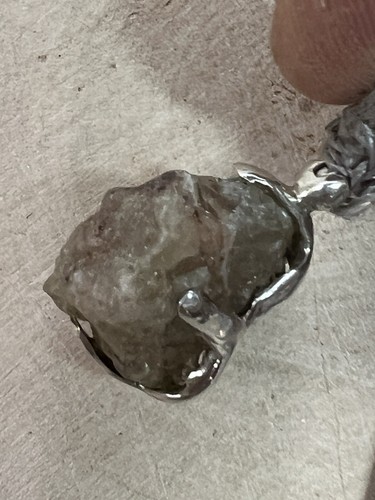 Colgante de piedras preciosas de cristal cerrusita Starborn enchapado en rodio firmado 925 SS unisex - Imagen 13 de 16