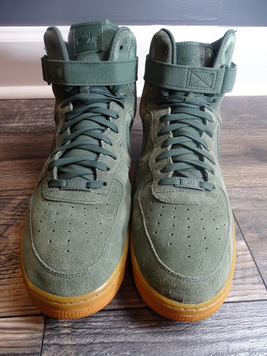 s-l1200.jpg s-l1200.jpg