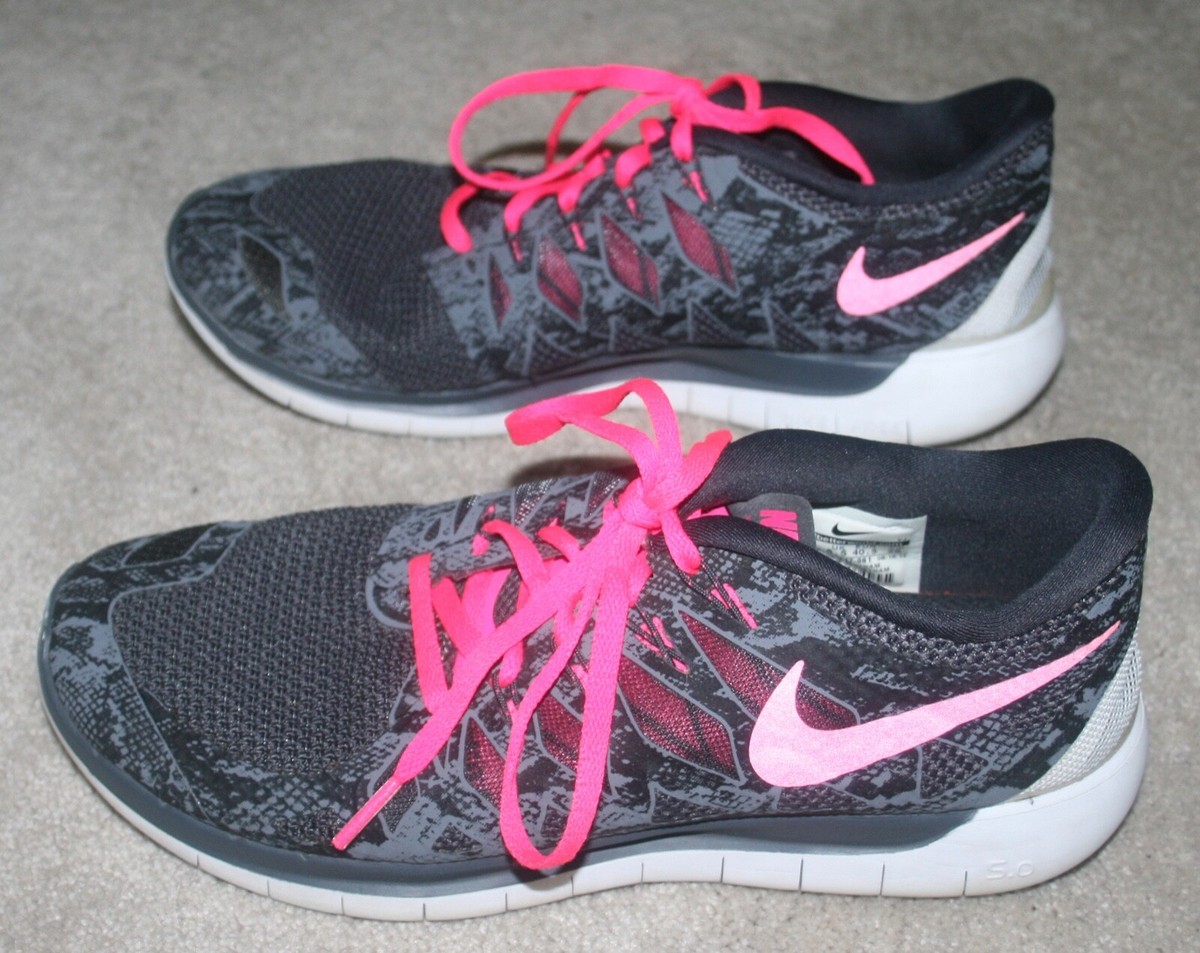 Women's Nike Free Gray Black Neon Pink Sneakers Running Shoes