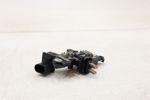 NEW OEM Mercedes-Benz Alternator Voltage Regulator 0031549906 C230 C280 SLK350 - 第 4/8 張圖片