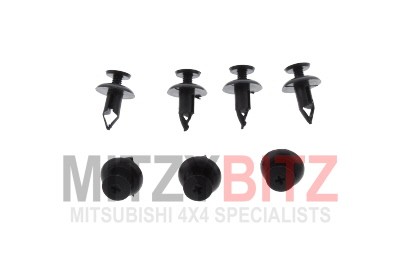Fuel Filler Pipe Cover Clips X7 for Mitsubishi PAJERO SPORT KH6W 3.0 - Picture 1 of 7