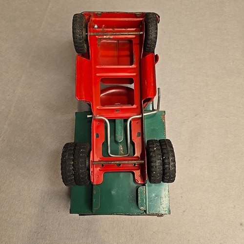 Vintage 1950's Tonka Toys Red and Green Dump Truck - Picture 8 of 8