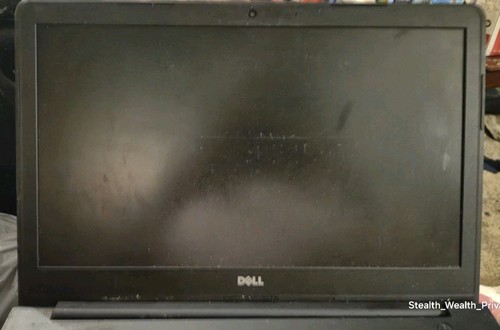 Dell Latitude 3550 15.6" Laptop - Intel Core i7 5th Gen - FOR PARTS  - No Power - Picture 5 of 23