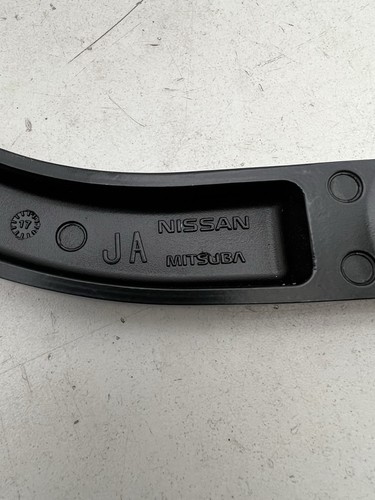 2017-2019 Nissan Pathfinder Windshield Right Wiper Arm OEM. - Picture 4 of 7